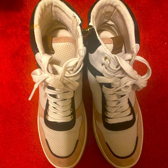 High top suede sneakers - Picture 1 of 4